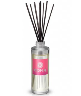 Ароматизатор воздуха DONA Reed Diffusers Flirty Aroma: Blushing Berry 60 мл